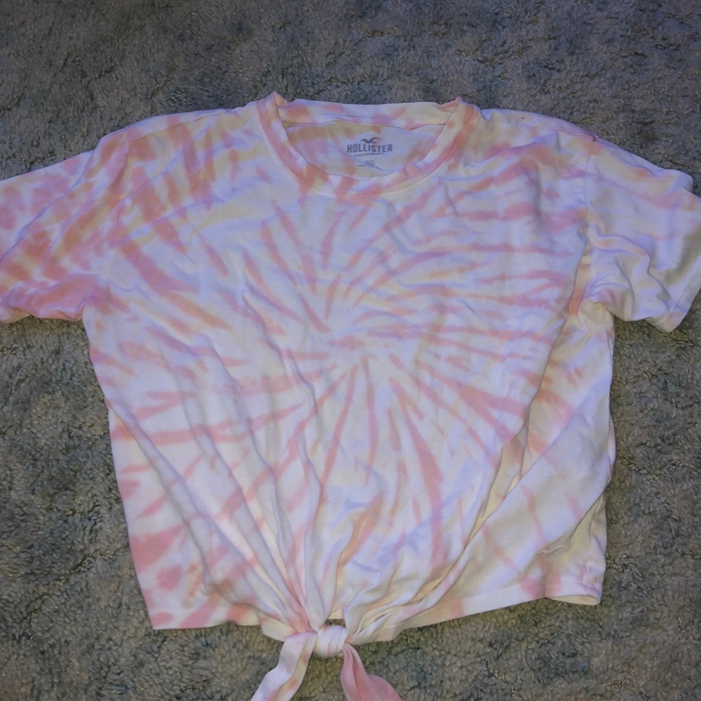 Tie-dye Hollister crop top